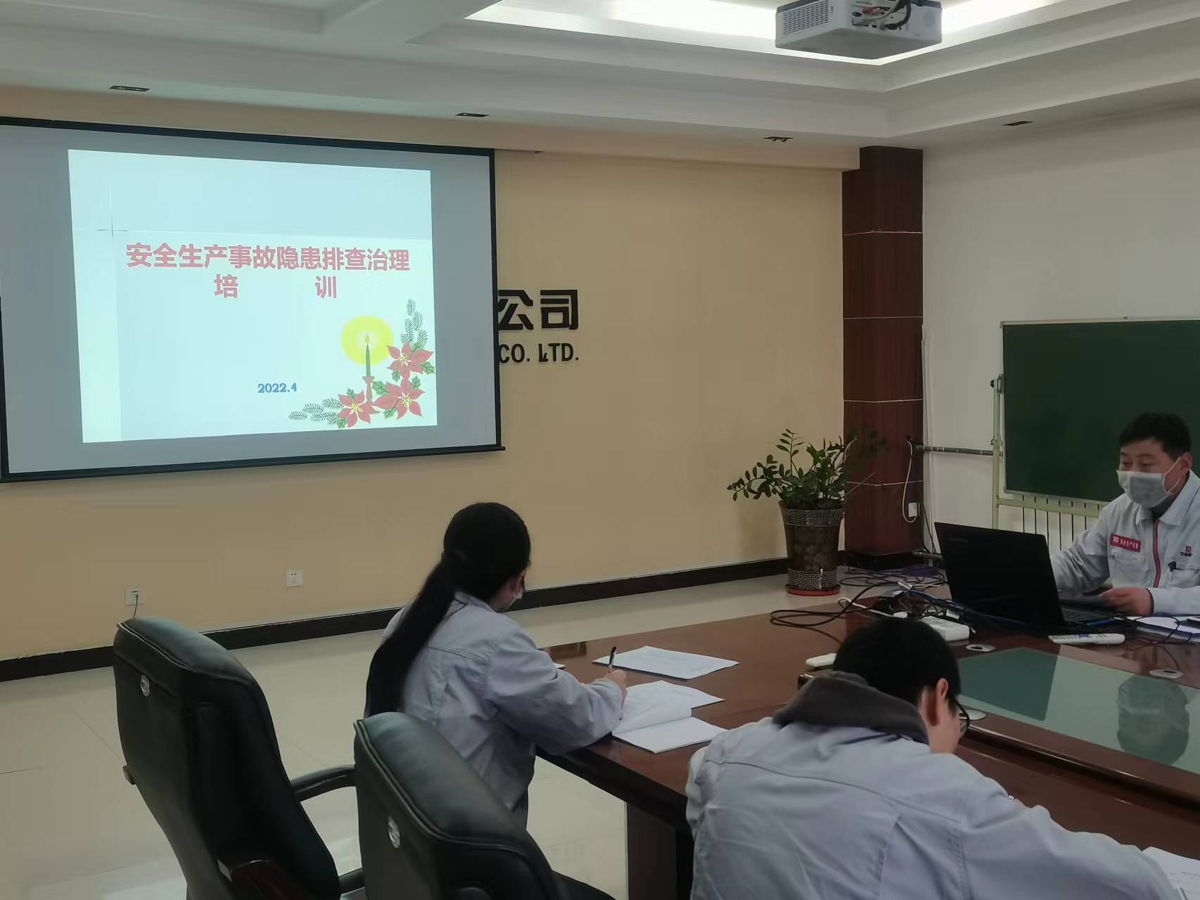 1651923400112967.jpg 照片 (1).jpg